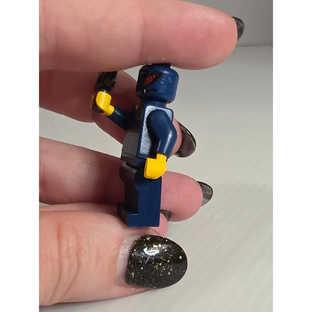 Lego Minifigure Small Dark Blue‎ Fair Quat Alien Conquest alc011